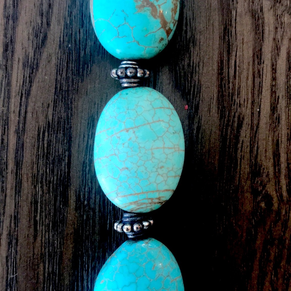 Turquoise necklace with sterling silver spacers. - Picture 6 of 6
